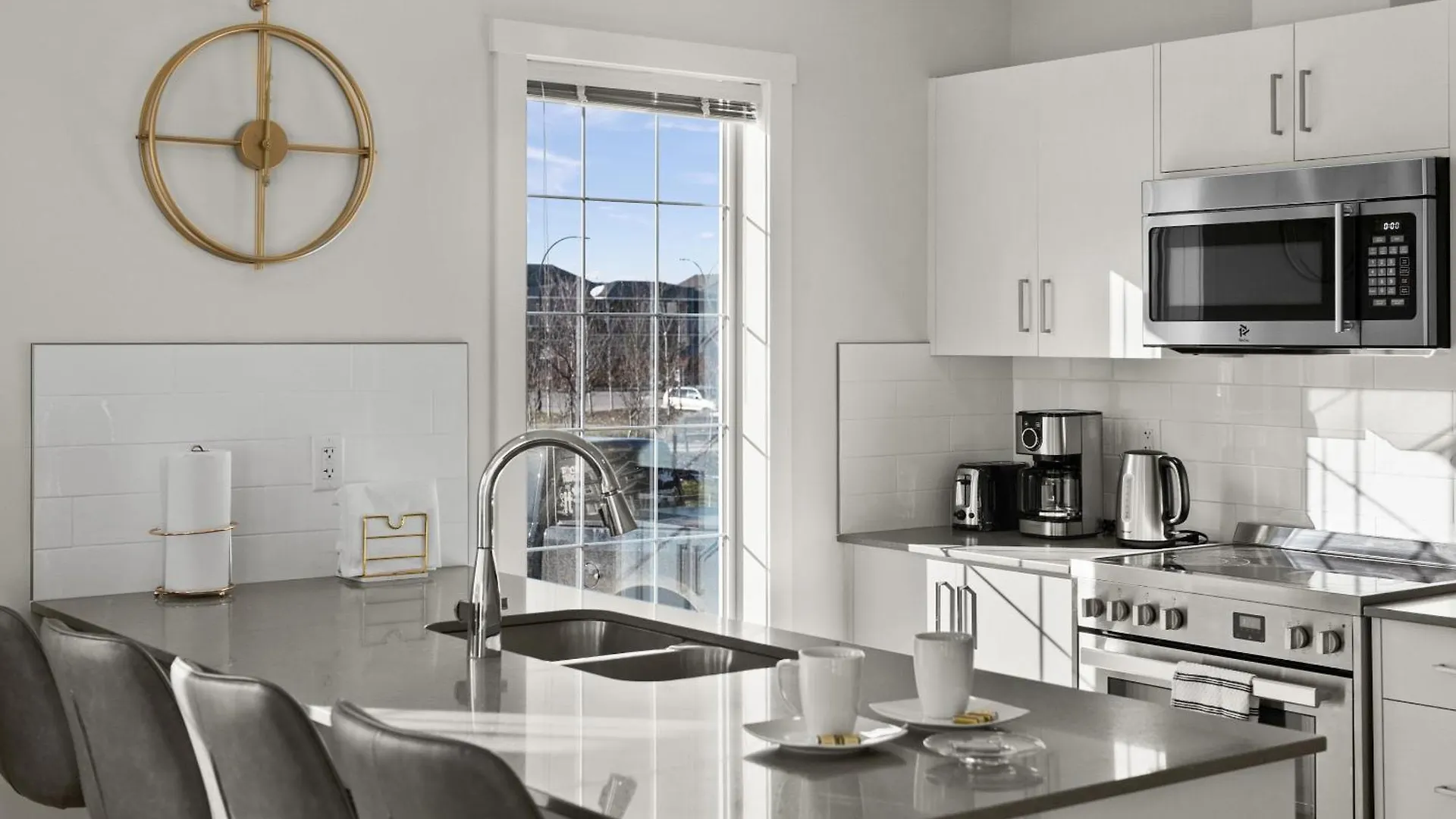 Globalstay New Apartments In Cranbrook Free Street Parking Калгари Канада