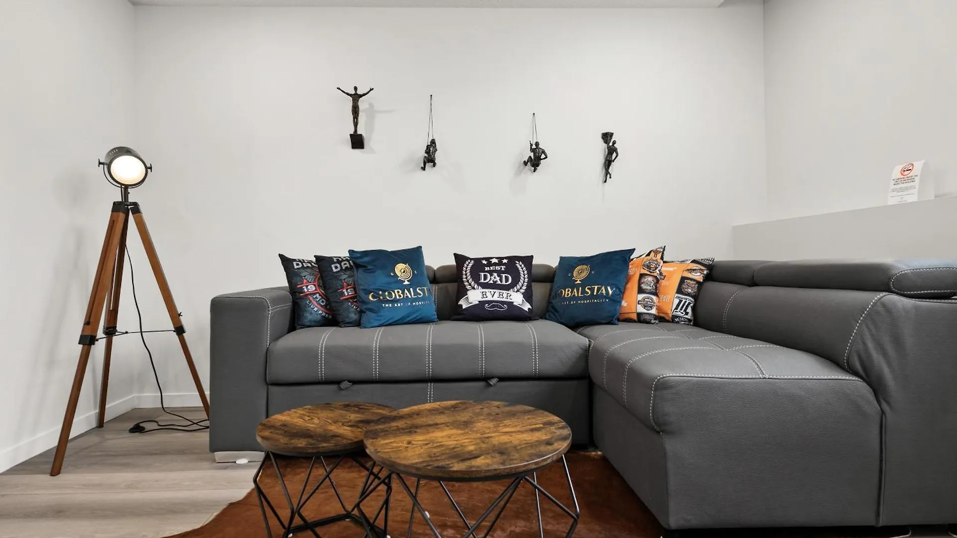 Globalstay New Apartments In Cranbrook Free Street Parking Калгари Канада